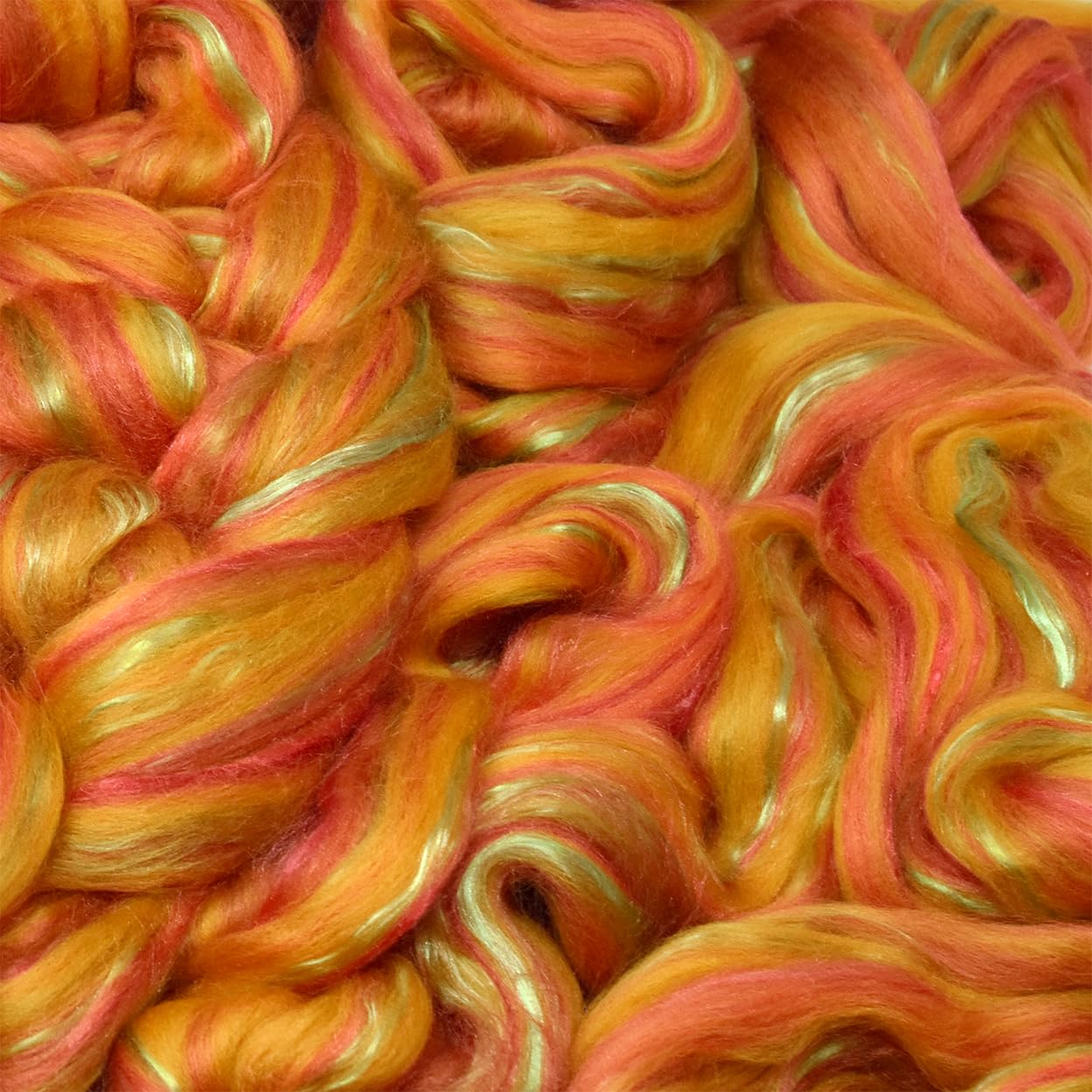 Luxe-SaffronSerenade-1oz other image 2