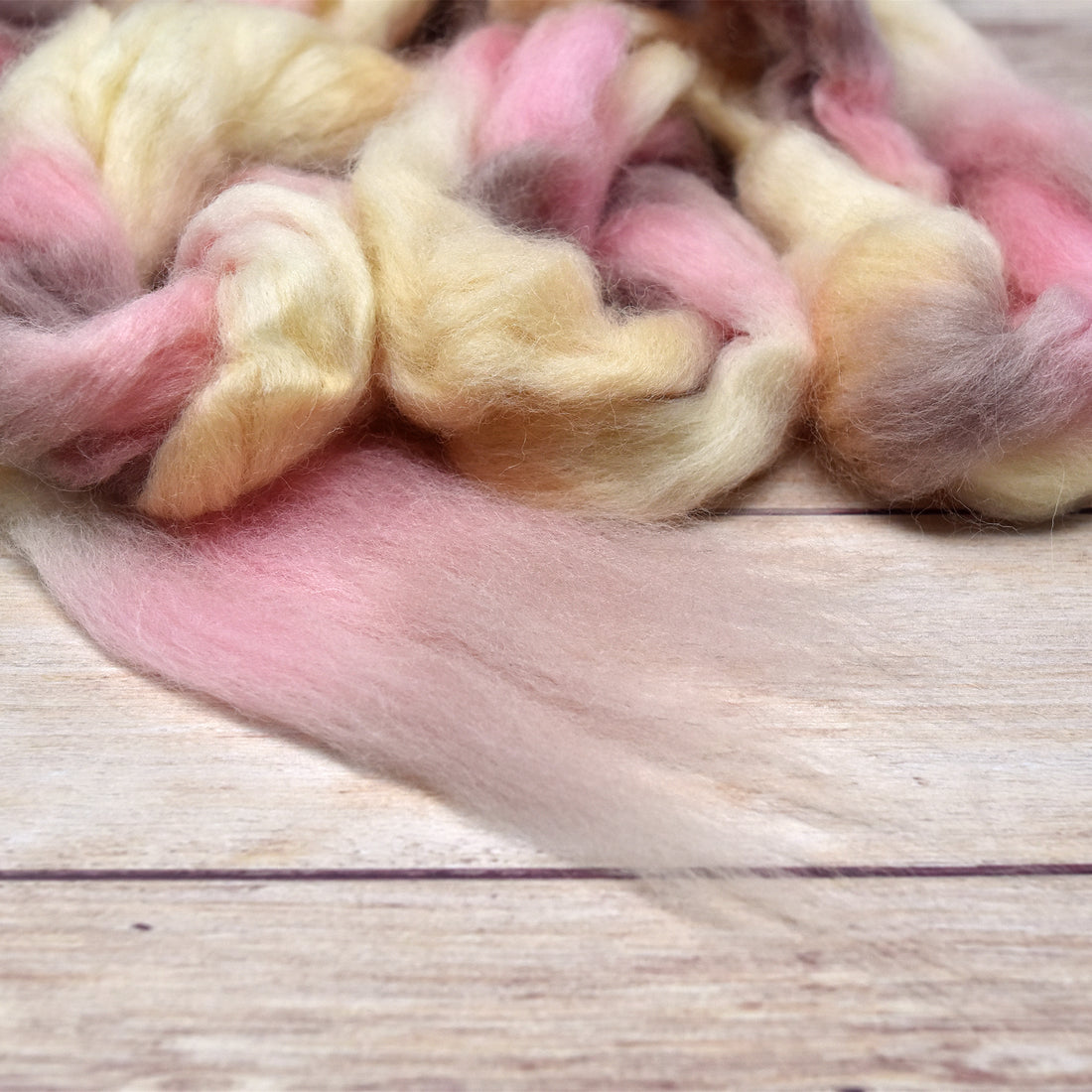 Pre-drafted Space Dyed Wool for Easy Spinning - Peace Out